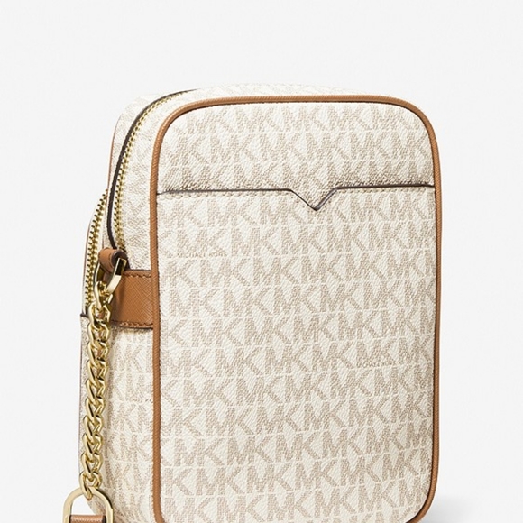 Michael Kors Jet Set Travel Bag - Picture 3 of 7